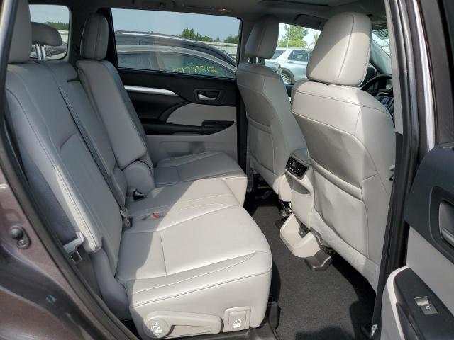 Photo 6 from auction – 2019 TOYOTA HIGHLANDER with VIN 5TDJZRFH8KS947069