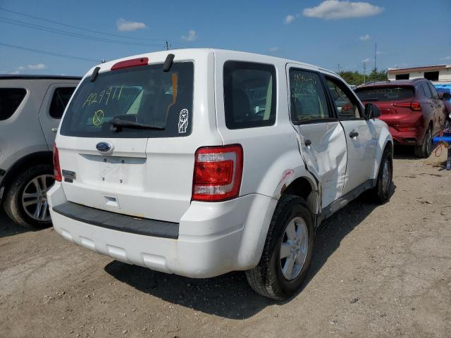 Photo 4 from auction – 2010 FORD ESCAPE XLS with VIN 1FMCU9C78AKA29911