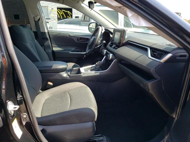 Photo 5 from auction – 2019 TOYOTA RAV4 LE with VIN 2T3H1RFV3KW001097