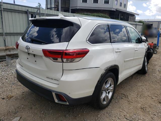 Photo 4 from auction – 2017 TOYOTA HIGHLANDER with VIN 5TDDZRFH0HS419130