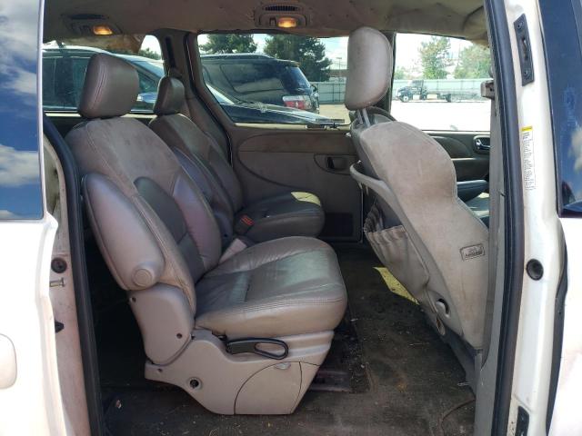 Photo 6 from auction – 2001 CHRYSLER TOWN & COU with VIN 2C8GP64L01R155297