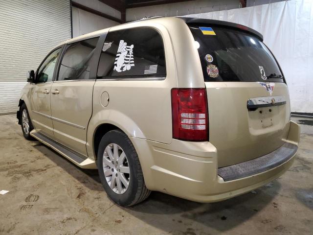 Photo 3 from auction – 2010 CHRYSLER TOWN & COU with VIN 2A4RR5D11AR188817