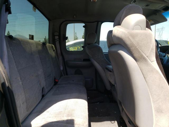 Photo 6 from auction – 2002 FORD F150 with VIN 1FTRX17W52NA68934