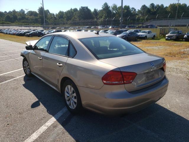 Photo 3 from auction – 2015 VOLKSWAGEN PASSAT S with VIN 1VWAT7A35FC052659