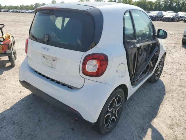 Photo 4 from auction – 2016 SMART FORTWO with VIN WMEFJ5DA6GK066530