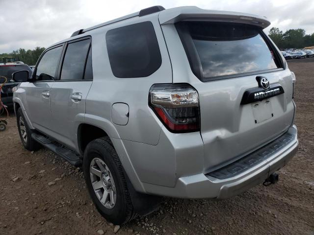 Photo 3 from auction – 2014 TOYOTA 4RUNNER SR with VIN JTEBU5JRXE5190936