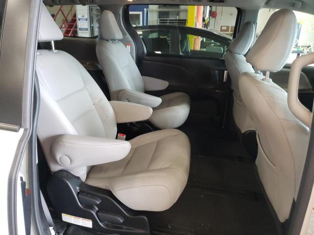 Photo 6 from auction – 2017 TOYOTA SIENNA XLE with VIN 5TDDZ3DC2HS161102