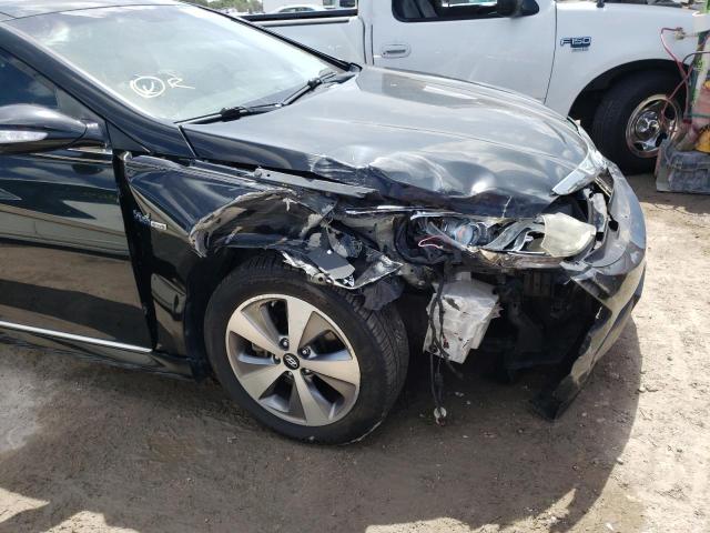 Photo 9 from auction – 2011 HYUNDAI SONATA HYB with VIN KMHEC4A46BA003774