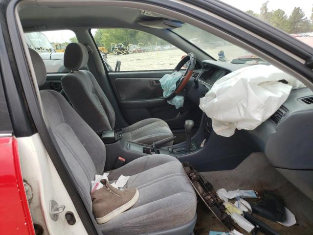 Photo 5 from auction – 1998 TOYOTA CAMRY CE with VIN 4T1BG22K8WU334014