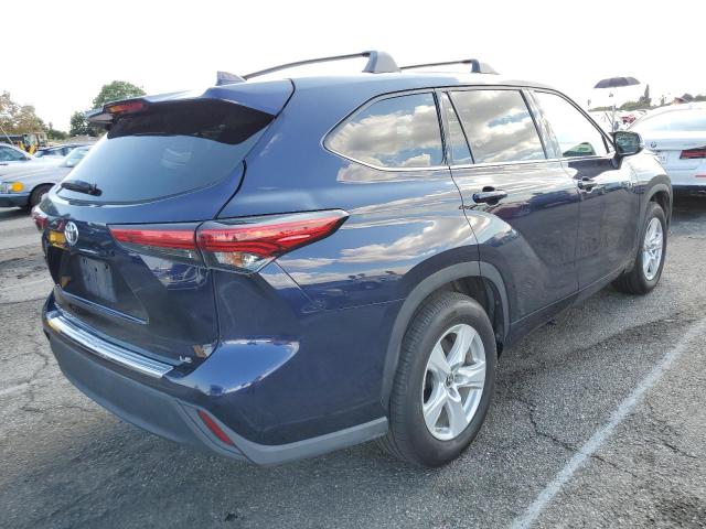 Photo 4 from auction – 2021 TOYOTA HIGHLANDER with VIN 5TDZZRAH2MS524906