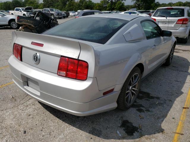 Photo 4 from auction – 2005 FORD MUSTANG with VIN 1ZVFT80N455171806