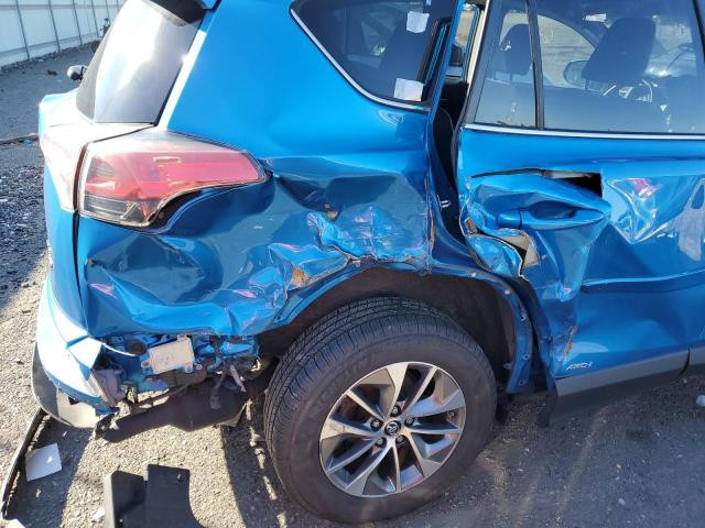 Photo 9 from auction – 2017 TOYOTA RAV4 HV LE with VIN JTMRJREV7HD105331