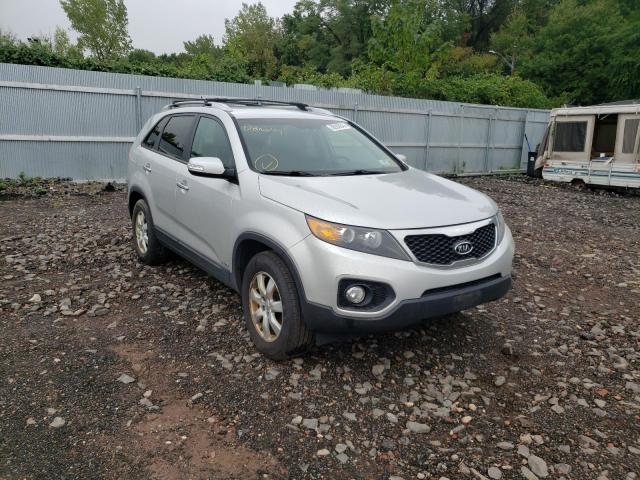 KIA SORENTO 2013 with VIN 5XYKTCA65DG417554 - Photo from auction
