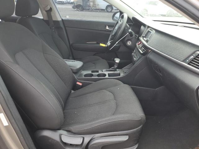 Photo 5 from auction – 2017 KIA OPTIMA LX with VIN 5XXGT4L33HG142579
