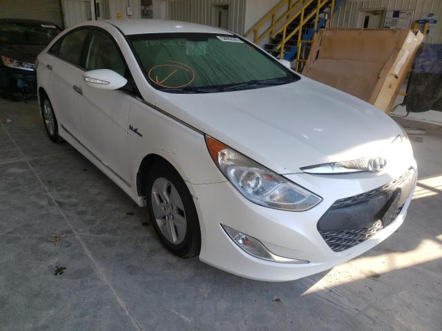 HYUNDAI SONATA HYB 2012 مع رقم تعريف المركبة KMHEC4A48CA047227 - صورة من المزاد
