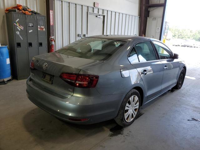 Photo 4 from auction – 2017 VOLKSWAGEN JETTA S with VIN 3VW2B7AJ1HM216836