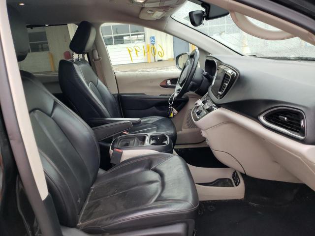 Photo 5 from auction – 2018 CHRYSLER PACIFICA T with VIN 2C4RC1BG5JR217369