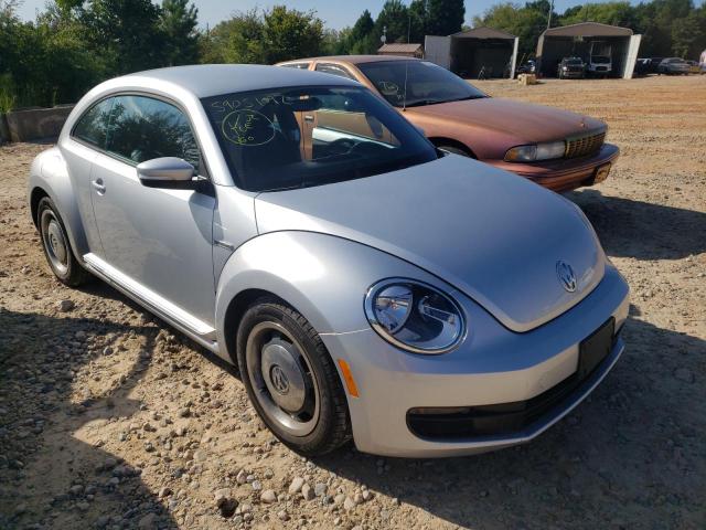 VOLKSWAGEN BEETLE 2012 with VIN 3VWHP7AT5CM621443 - Photo from auction