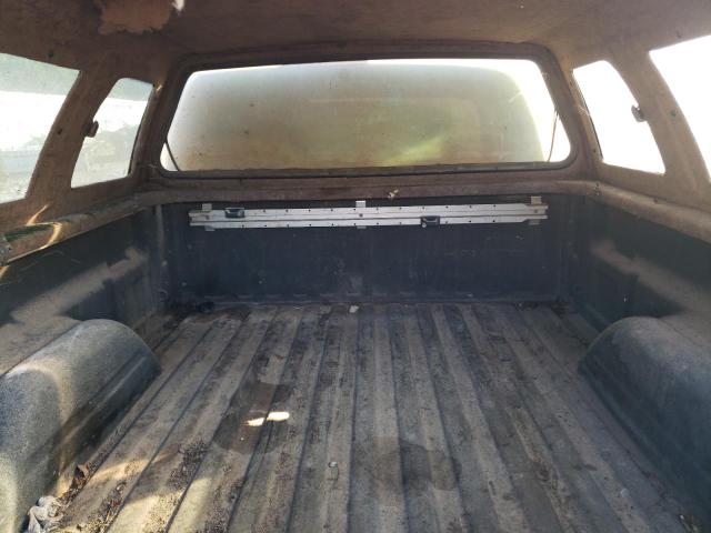 Photo 6 from auction – 2001 CHEVROLET silverado with VIN 2GCEC19T411209666
