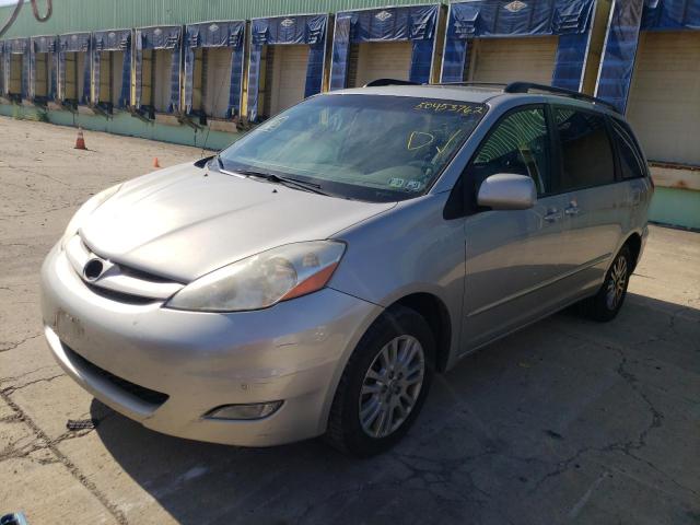 Photo 2 from auction – 2010 TOYOTA SIENNA with VIN 5TDDK4CC0AS033779