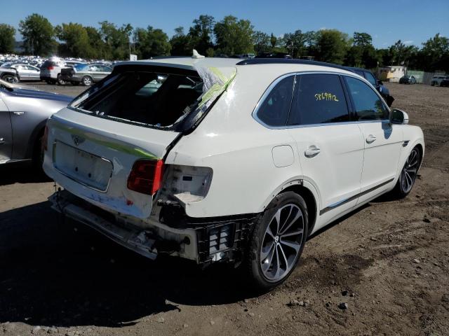 Photo 4 from auction – 2019 BENTLEY BENTAYGA with VIN SJAAM2ZV4KC025229