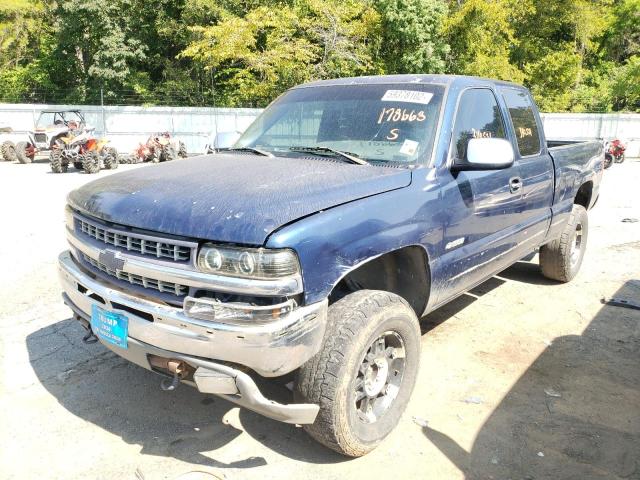 Photo 2 from auction – 2001 CHEVROLET SILVERADO with VIN 1GCEK19T41E178663