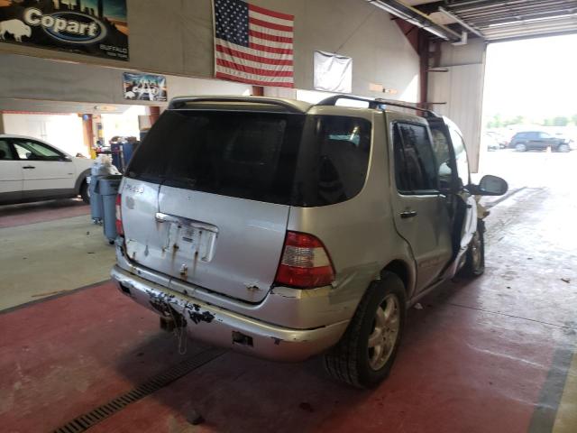 Photo 4 from auction – 2002 MERCEDES-BENZ ML 500 with VIN 4JGAB75E92A301998