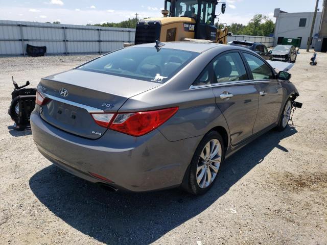 Photo 4 from auction – 2011 HYUNDAI SONATA with VIN 5NPEC4AB8BH185845