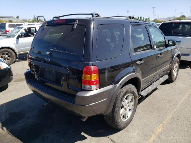 Photo 4 from auction – 2004 FORD ESCAPE XLT with VIN 1FMCU93124KB25484