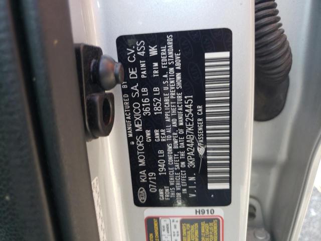 Photo 10 from auction – 2019 KIA RIO S with VIN 3KPA24AB7KE254451