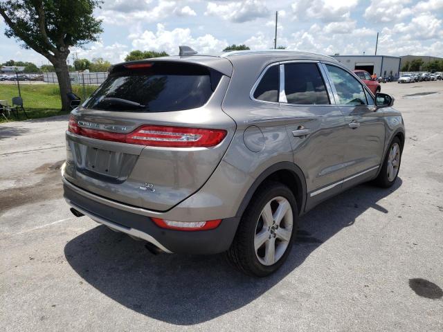 Photo 4 from auction – 2016 LINCOLN MKC PREMIE with VIN 5LMCJ1C92GUJ12370