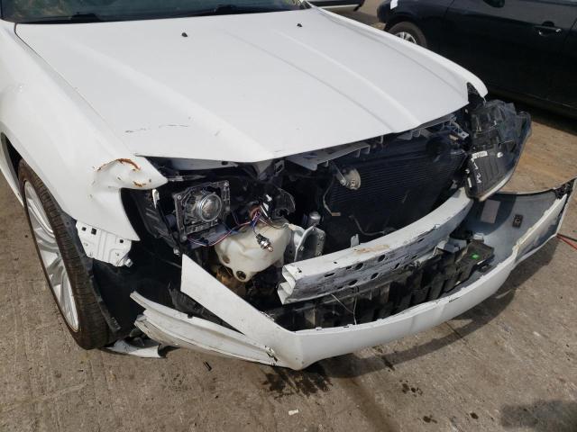 Photo 9 from auction – 2014 CHRYSLER 300C with VIN 2C3CCAETXEH125205