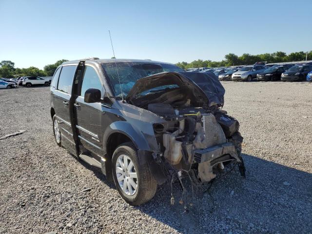 CHRYSLER TOWN & COU 2012 with VIN 2C4RC1BG0CR277840 - Photo from auction