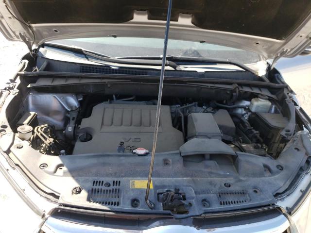 Photo 7 from auction – 2016 TOYOTA HIGHLANDER with VIN 5TDKKRFH9GS174919