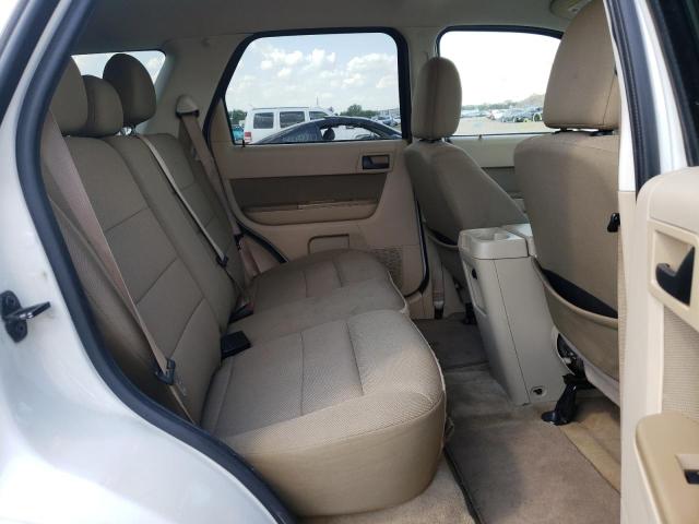 Photo 6 from auction – 2010 FORD ESCAPE XLT with VIN 1FMCU0D77AKA30199