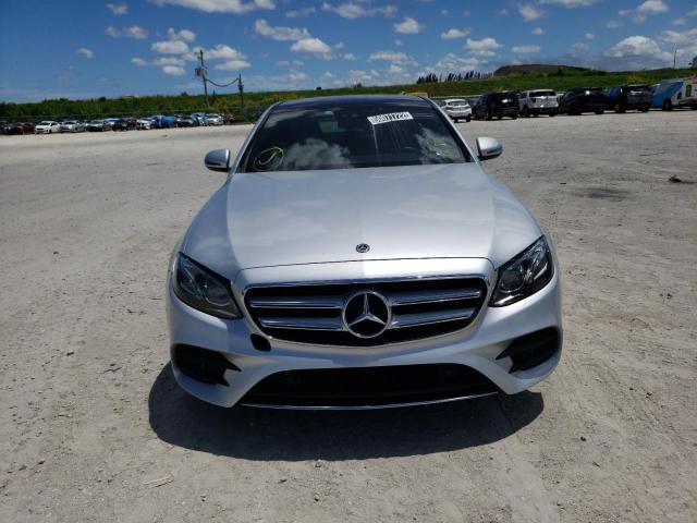 Photo 9 from auction – 2018 MERCEDES-BENZ E 300 with VIN WDDZF4JB4JA366641