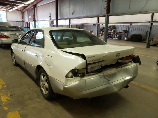Photo 3 from auction – 2000 LEXUS ES 300 with VIN JT8BF28GXY5075273
