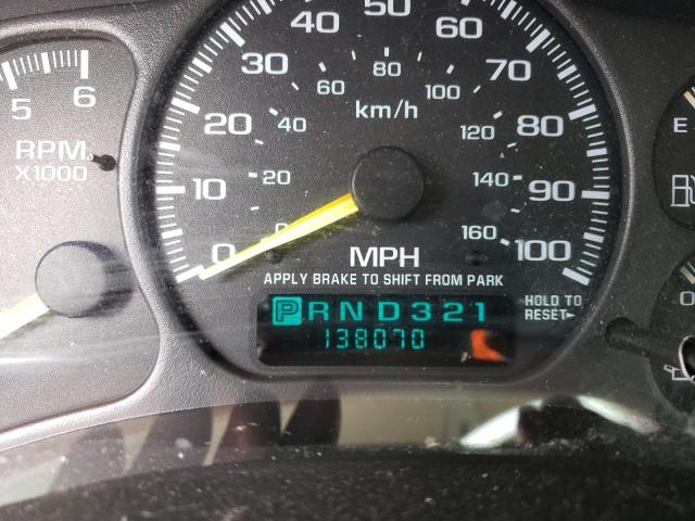 Photo 8 from auction – 2000 CHEVROLET SILVERADO with VIN 1GCEC19T7YZ304417