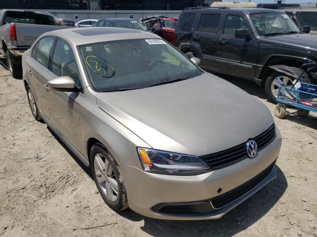 VOLKSWAGEN JETTA 2013 with VIN 3VW637AJ7DM276841 - Photo from auction