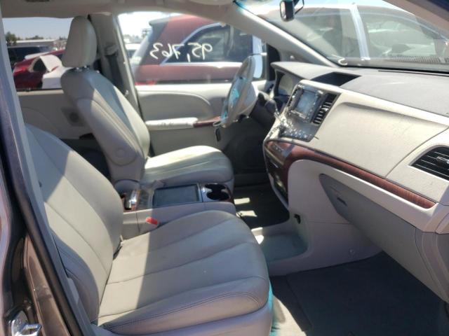 Photo 5 from auction – 2012 TOYOTA SIENNA XLE with VIN 5TDDK3DC7CS044015