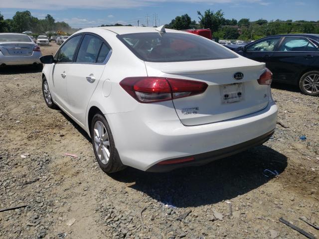 Photo 3 from auction – 2017 KIA FORTE LX with VIN 3KPFL4A78HE113931
