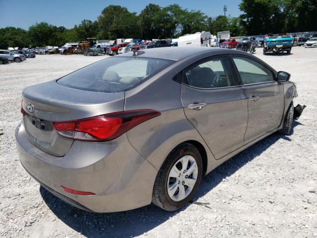 Photo 4 from auction – 2016 HYUNDAI ELANTRA SE with VIN 5NPDH4AE9GH729946