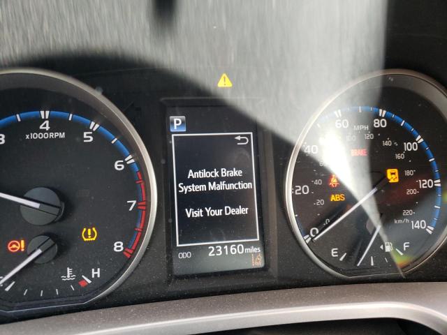 Photo 8 from auction – 2017 TOYOTA RAV4 LE with VIN JTMBFREV8HJ130968