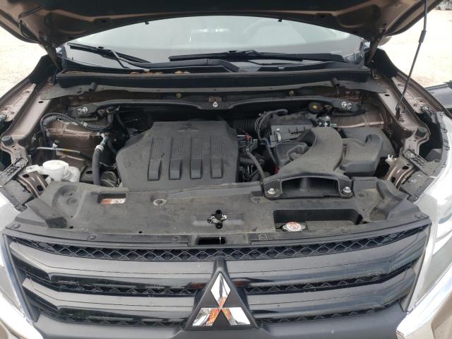 Photo 7 from auction – 2018 MITSUBISHI ECLIPSE CR with VIN JA4AT4AA4JZ065628