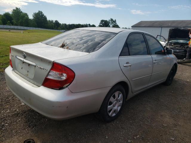Photo 4 from auction – 2002 TOYOTA CAMRY LE with VIN 4T1BE32K32U104967