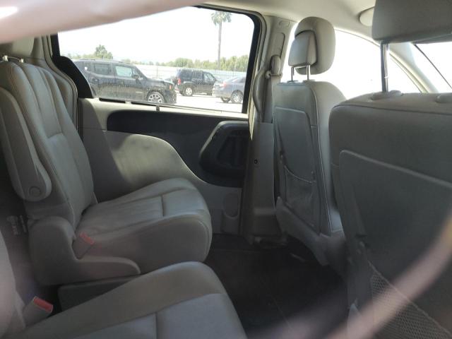 Photo 6 from auction – 2013 CHRYSLER TOWN & COU with VIN 2C4RC1BG7DR557546