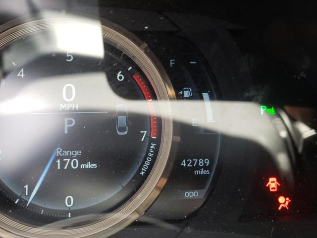 Photo 8 from auction – 2019 LEXUS IS 300 with VIN JTHBA1D20K5090875