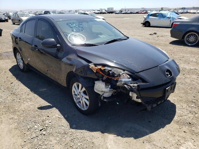 MAZDA 3 I 2012 with VIN JM1BL1V84C1557139 - Photo from auction