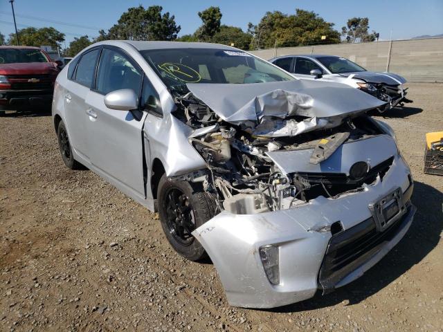 TOYOTA PRIUS 2015 with VIN JTDKN3DU8F0447371 - Photo from auction