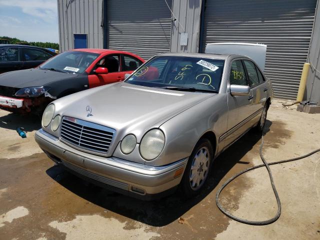 Photo 2 from auction – 1997 MERCEDES-BENZ E 320 with VIN WDBJF55F5VA349829